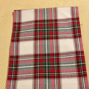 Table runner